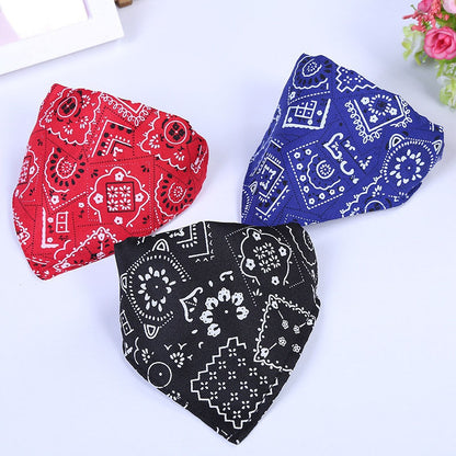 Para cães e gatos – elegante gola triangular com padrão paisley, conforto para todas as estações, lavável na máquina, preto/branco, vermelho/azul, rosa/floral, roxo/bolinhas, várias cores disponíveis